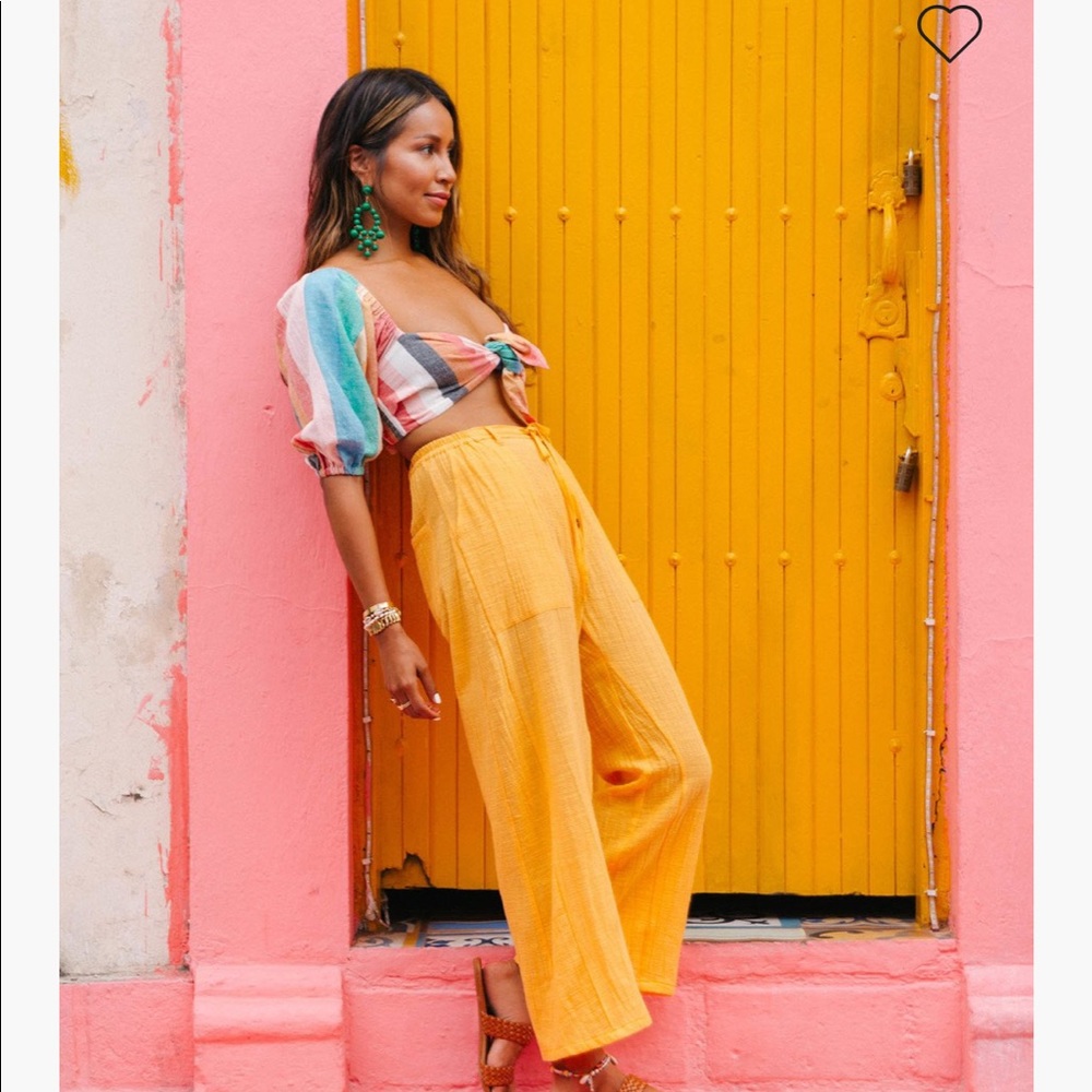 Billabong yellow flowy pants -NEVER WORN